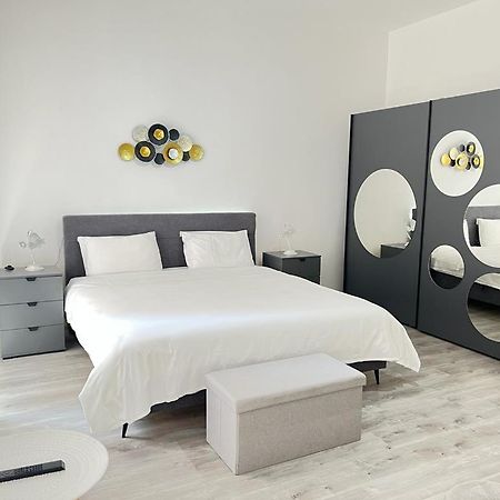 B&B Ilien Μπελλιντσόνα Εξωτερικό φωτογραφία