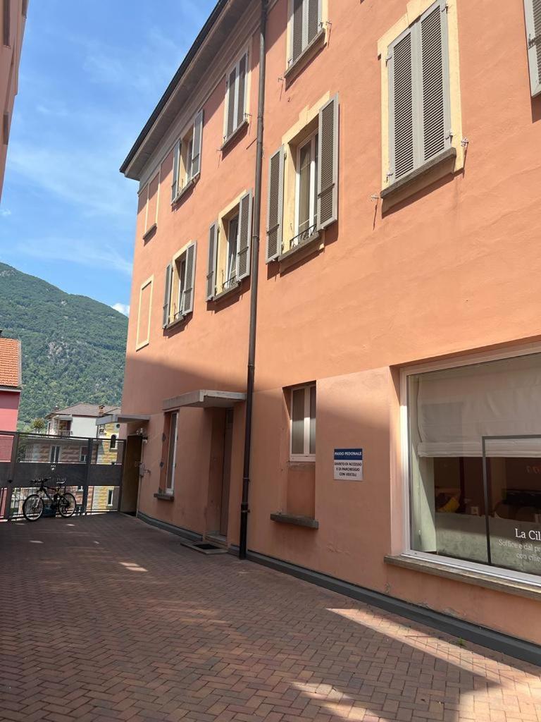 B&B Ilien Μπελλιντσόνα Εξωτερικό φωτογραφία